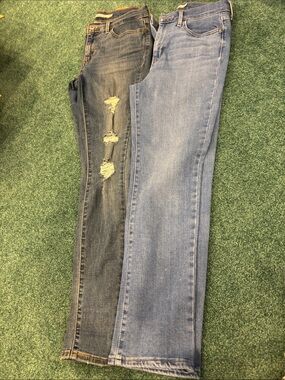 Levi’s 27 Jeans Bundle 724 High Rise Straight Crop & 710 Super Skinny